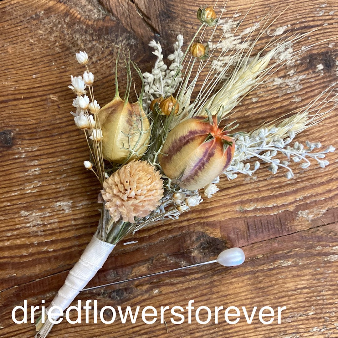 dried flower boutonniere peach wheat