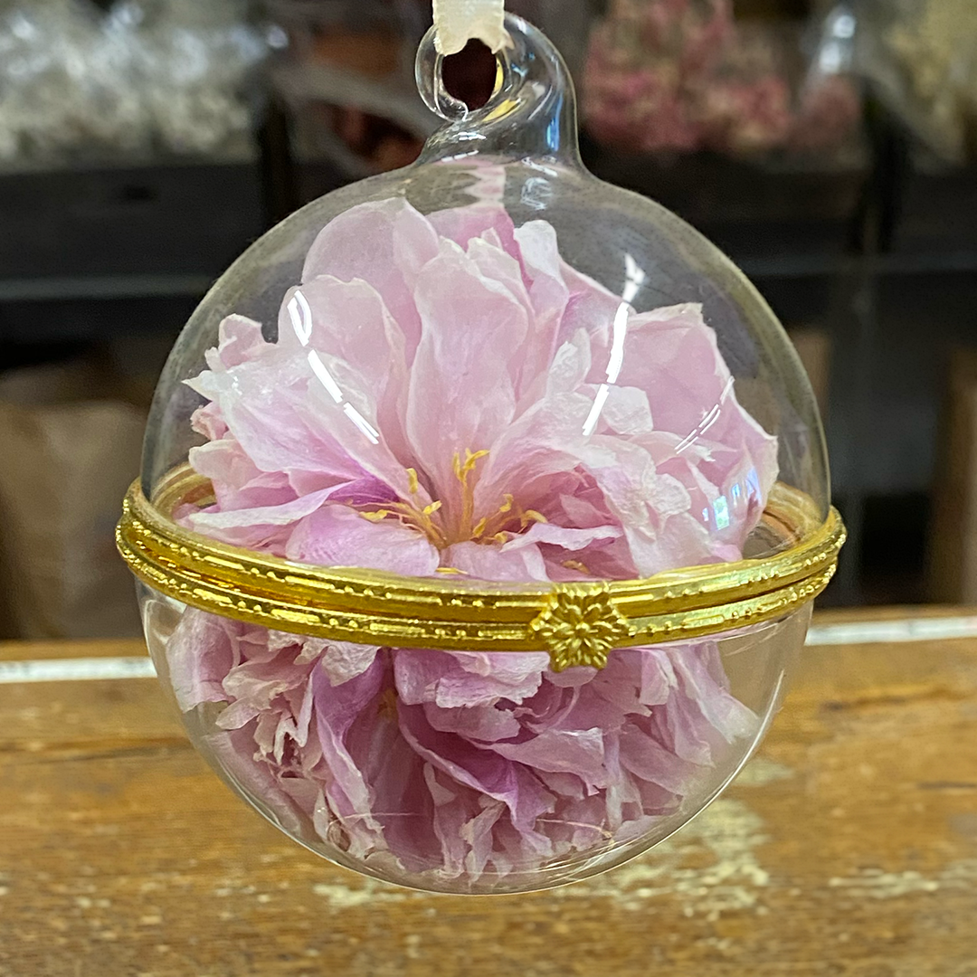 dried_pink_ornament_gold_wedding_flower2