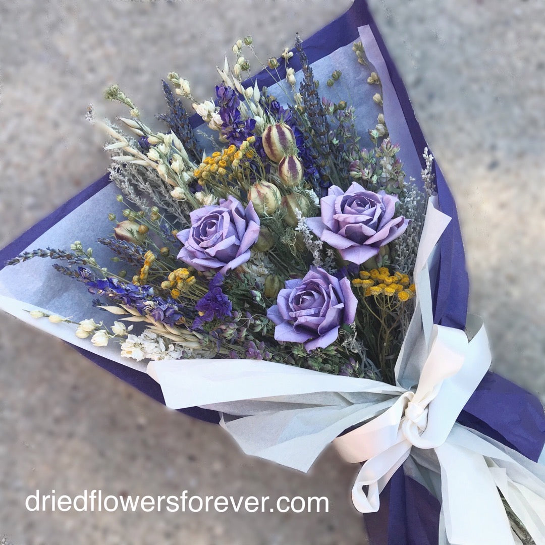 Dried flowers gift bouquet lavender purple roses