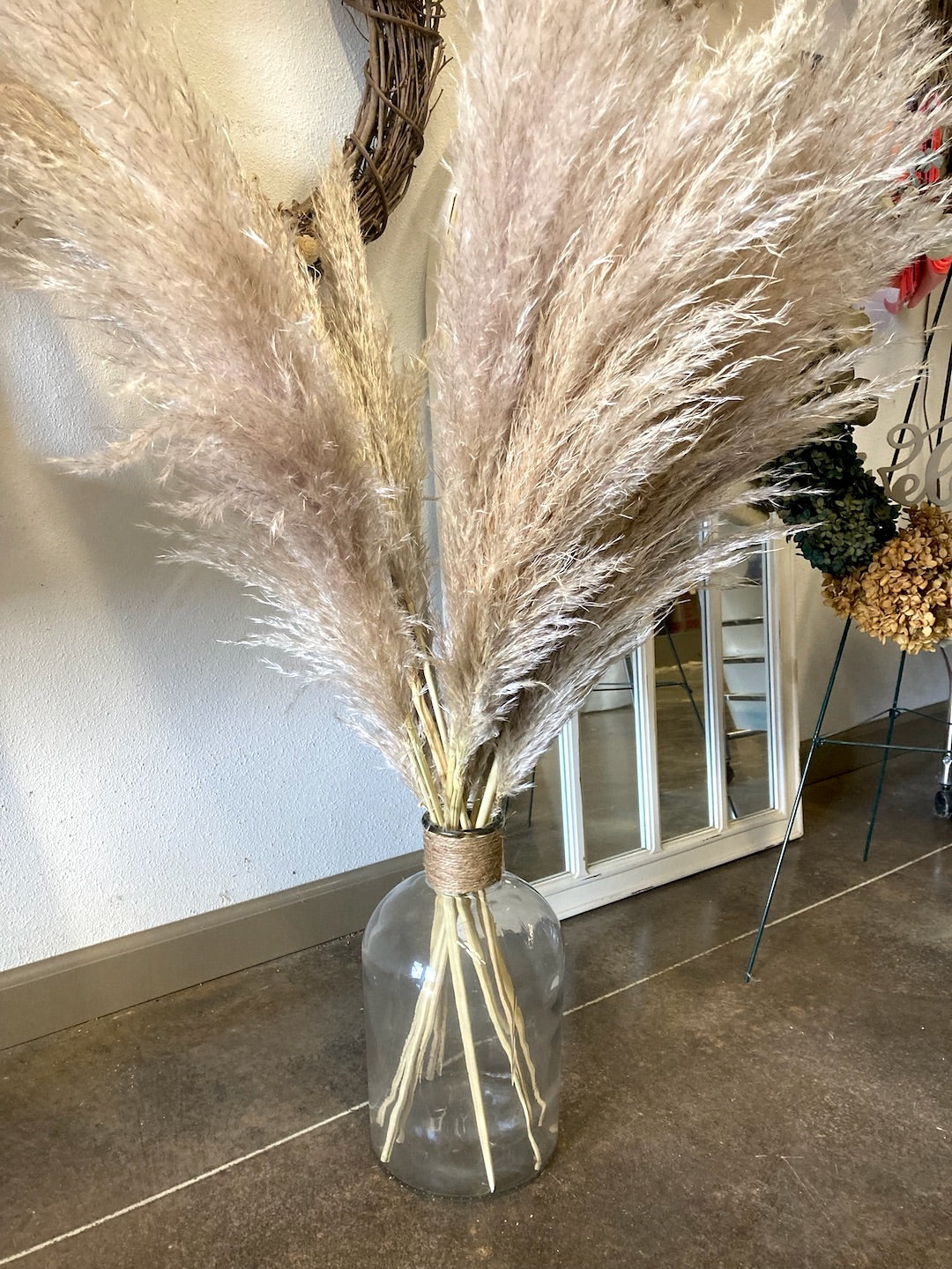 pampas dried flowers aisle runner rental